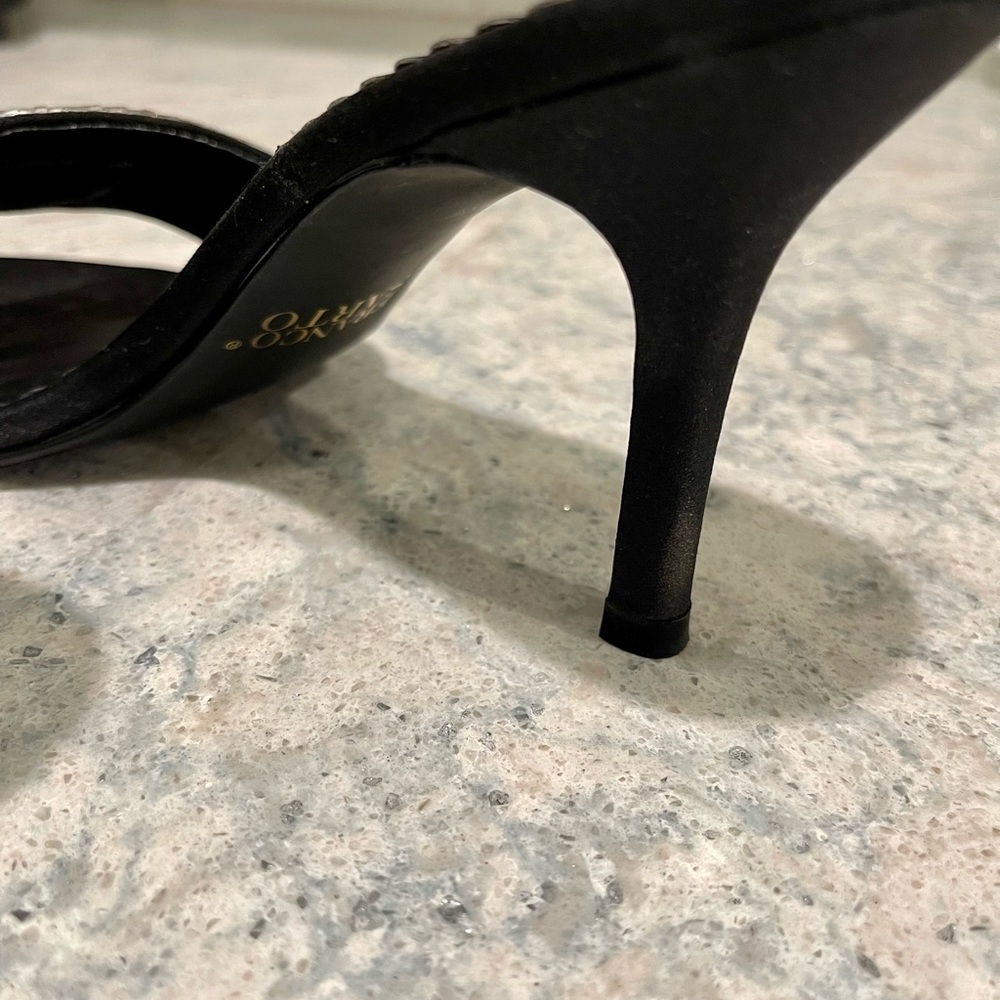 Franco Sarto sandals - Picture 2 of 3